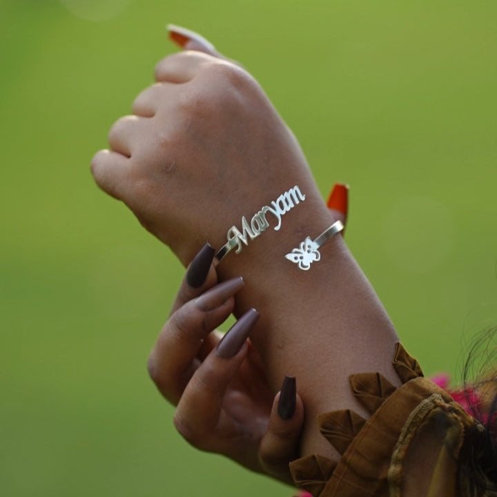 Customize Beautiful Bangle